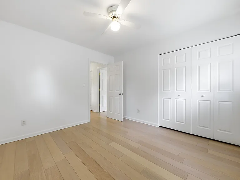 20104 Westerly Ave — Photo 40