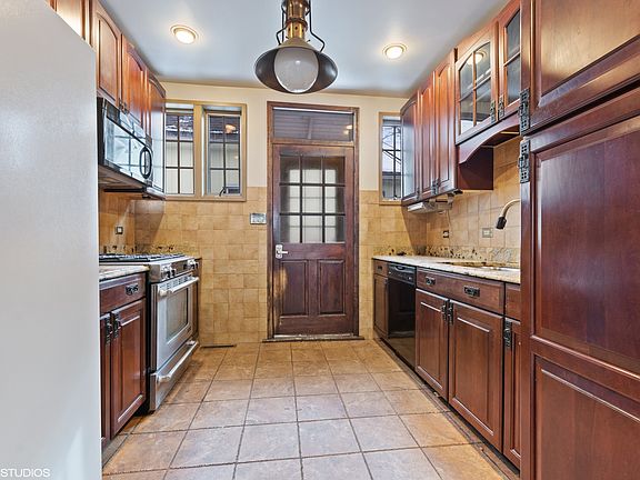 5th image of 9410 S 51st Ave