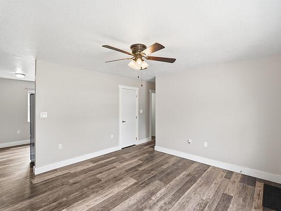 5th image of 7995 Wescott Ave