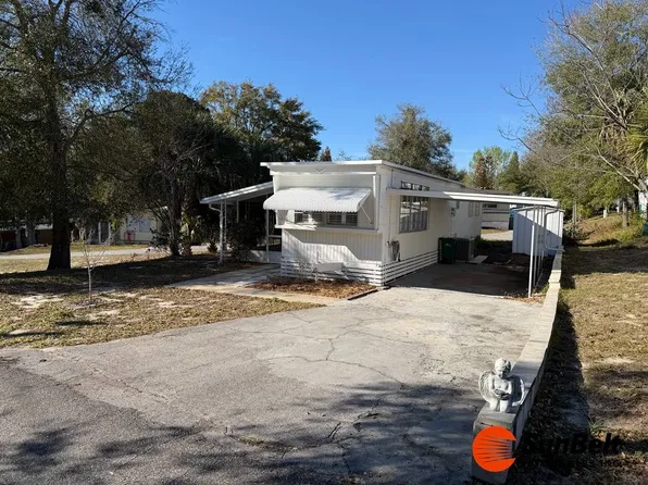 82 Currin Blvd, Mount Dora, FL 32757