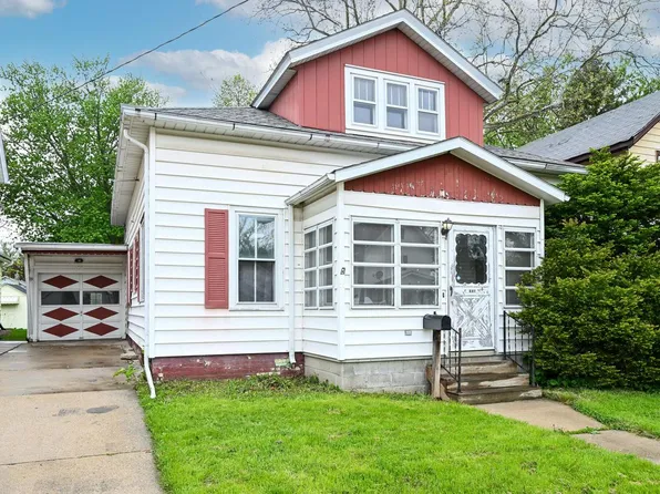 700 South 8th STREET, Watertown, WI 53094