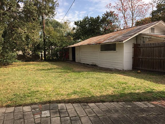 4th image of 11 W Steele St