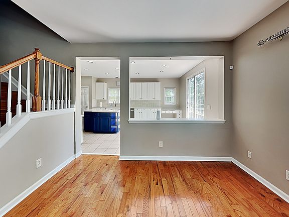 5th image of 2639 Hooch Ct