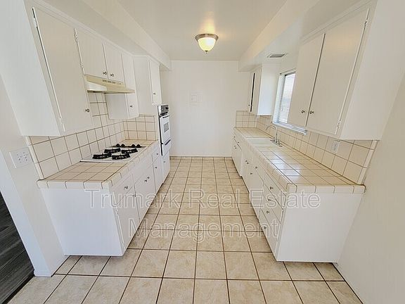 5th image of 1346 N Columbus Ave APT 7