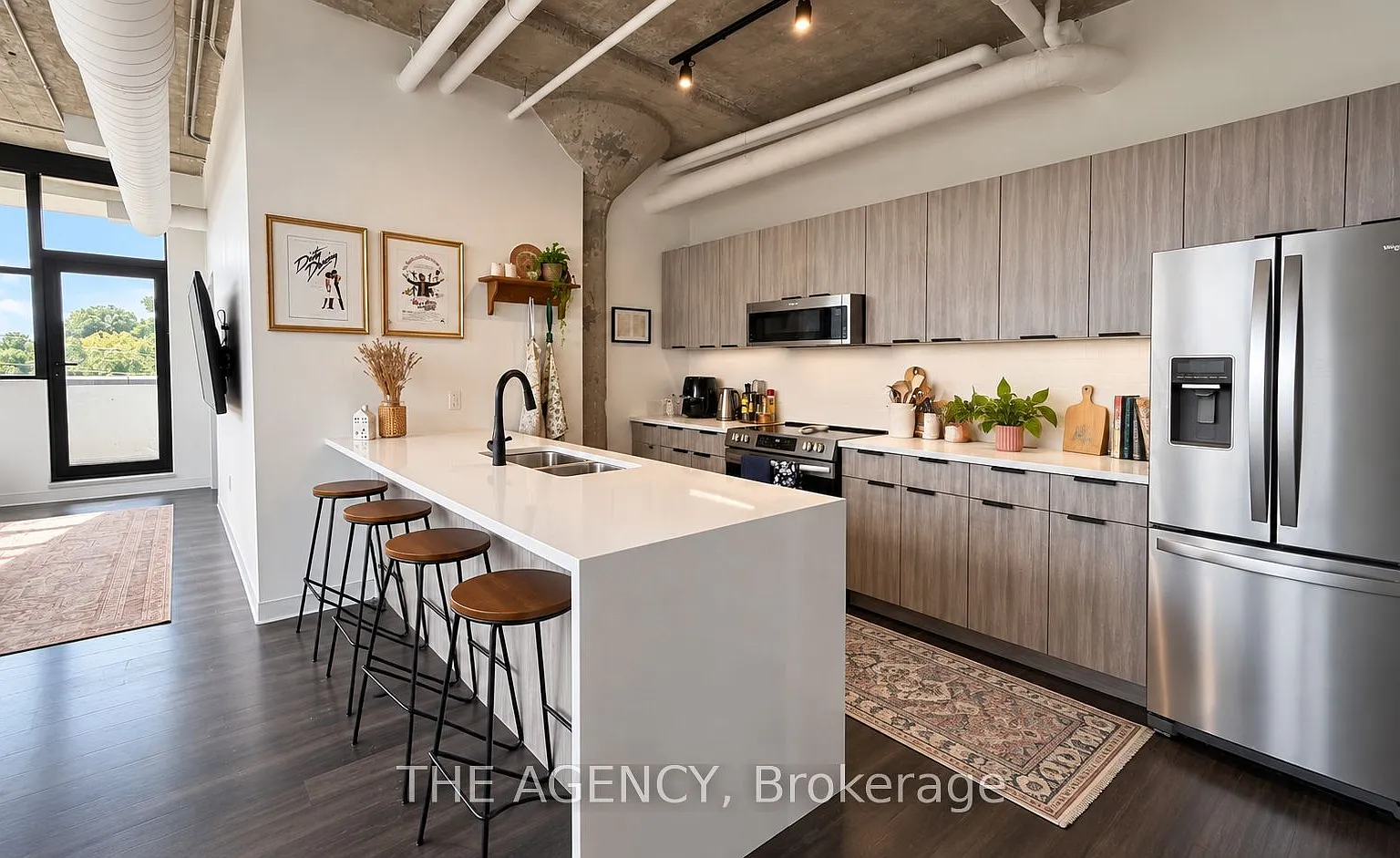2 bed, $2,995 — Photo 3