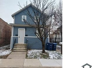 7 N 6th Ave, Maywood, IL 60153