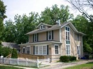 610 McDowell St, Delavan, WI 53115