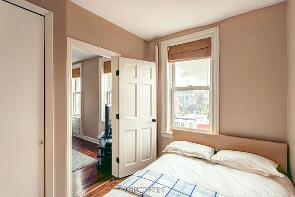 Rented by Town Residential | media 6