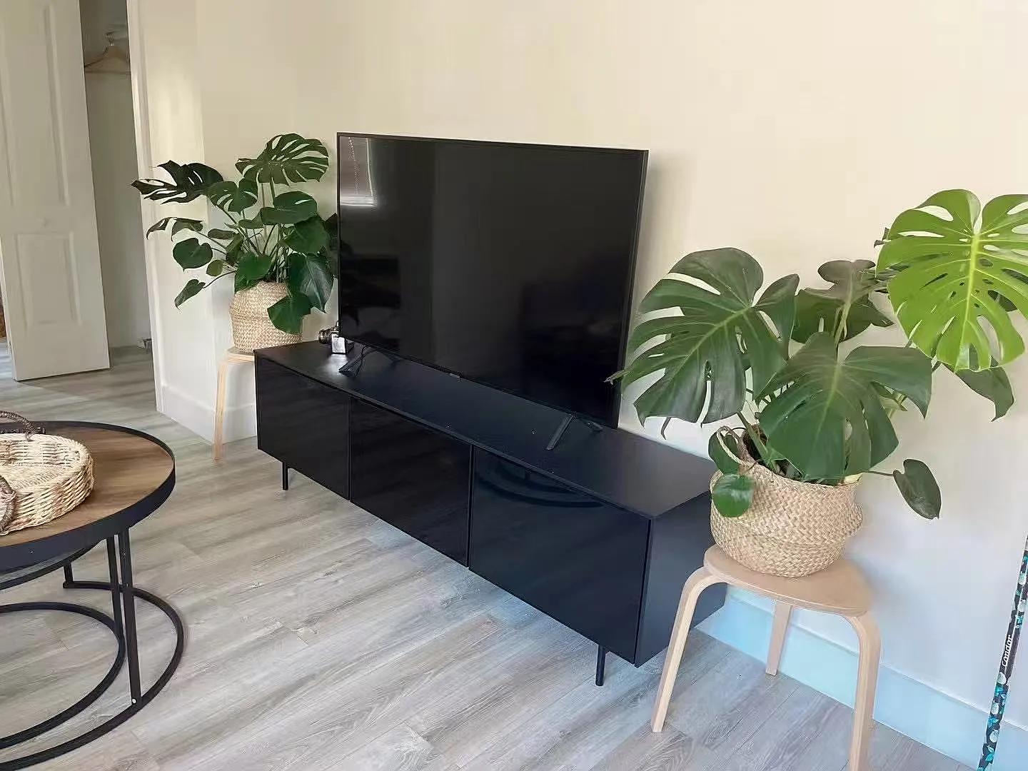 1 bed, 850 sqft, $2,150 — Photo 1