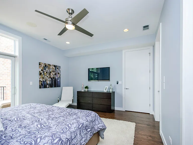2501 N Halsted St #4 — Photo 7