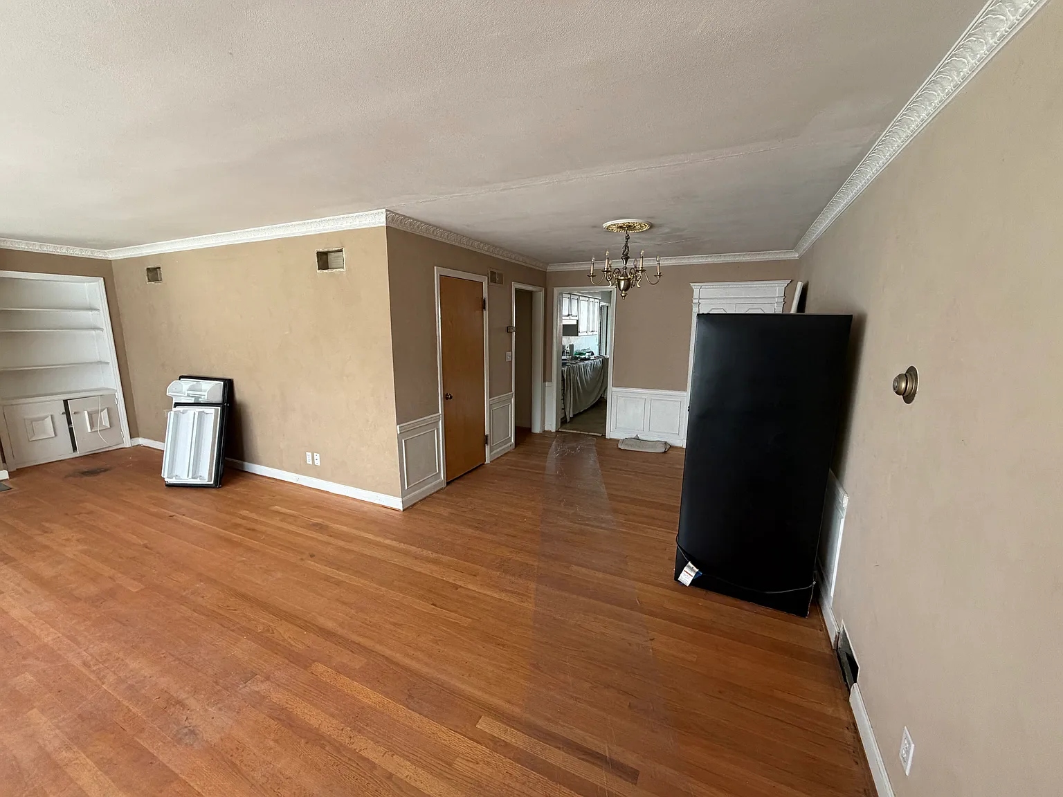 3 bed, 2.5 bath, 2000 sqft, $2,500 — Photo 3