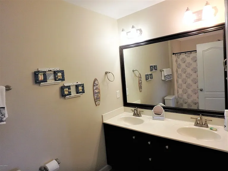 422 Ridgeway Dr — Photo 29