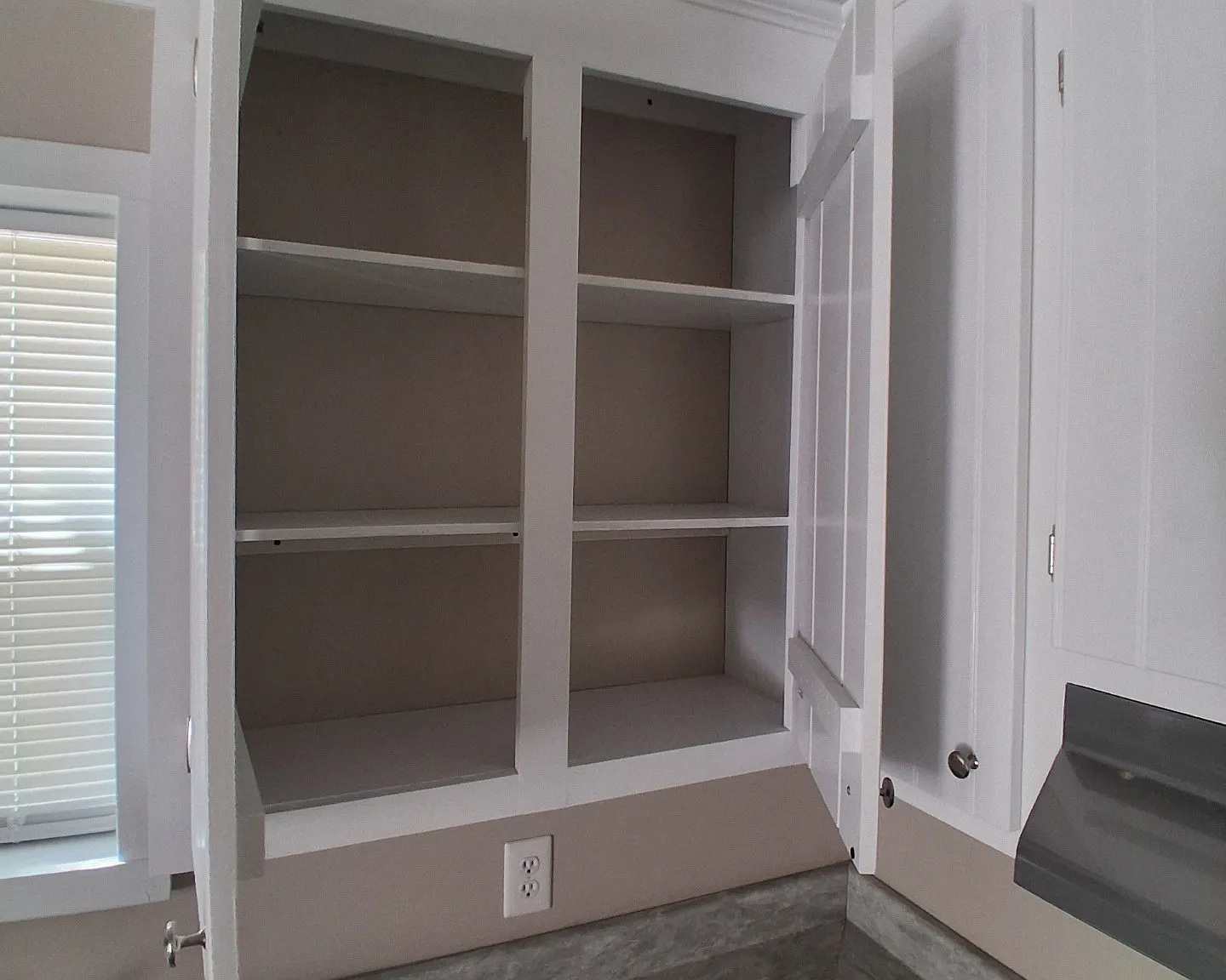 2 bed, 696 sqft, $1,295 — Photo 3