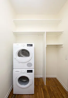 Rented by Icon Realty Management | media 27