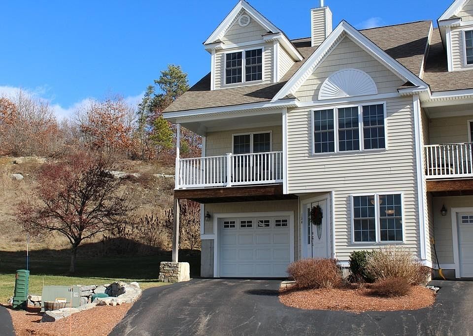 1st image of 104 Carrington Ln