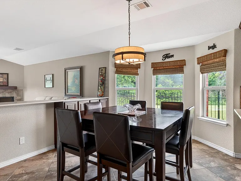 2129 Megan Creek Dr — Photo 12