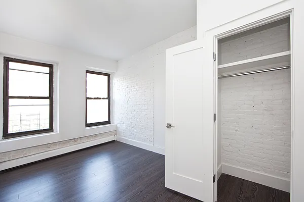 Rented by R New York | media 31