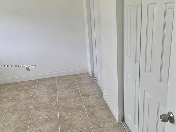 5th image of 4163 SW 67th Ave APT 112C