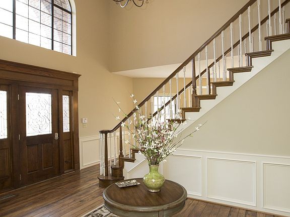 Wood floors and 2 story entry