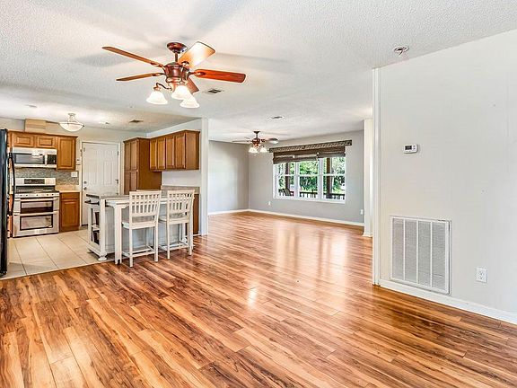 3rd image of 8151 Ackerman Dr