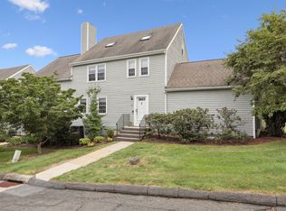 19 Prospect Rdg APT 28, Ridgefield, CT 06877
