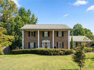 505 Meadowood St, Greensboro, NC 27409