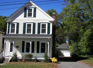 19 Dale St, Franklin, MA 02038
