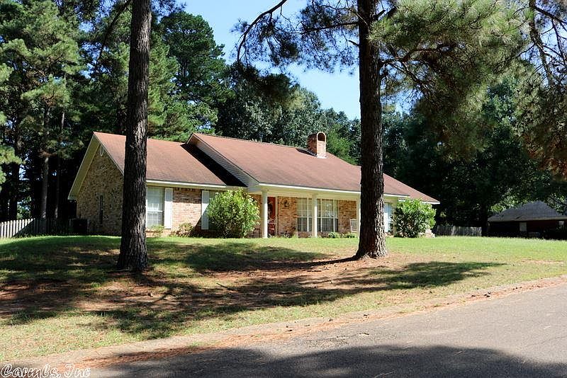 1st image of 108 Westwood Dr