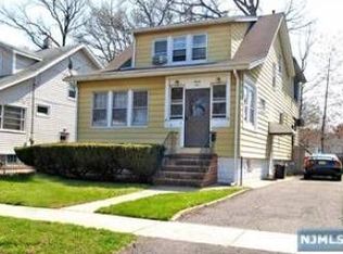 95 McKinley Ave, Dumont, NJ 07628