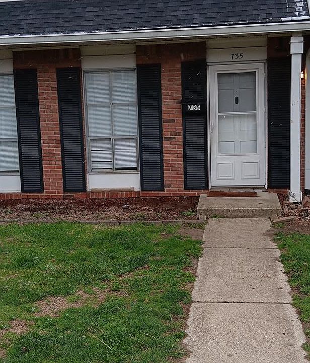 1st image of 735 Southfield Ct