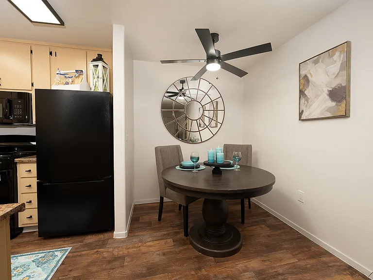 Carefree North Natomas Senior Apartments — Photo 6