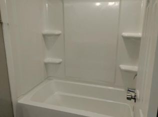 509 Rogers Rd, Newark, TX 76071