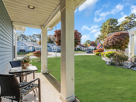 5th image of 1196A Thornbury Lane #A