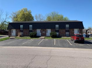 601 White Oak Dr, O'Fallon, IL 62269