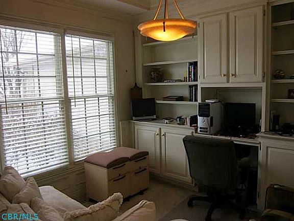 5th image of 4900 Augusta Woods Ct