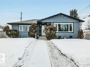 7811 134b Ave NW, Edmonton, AB T5C 3B9