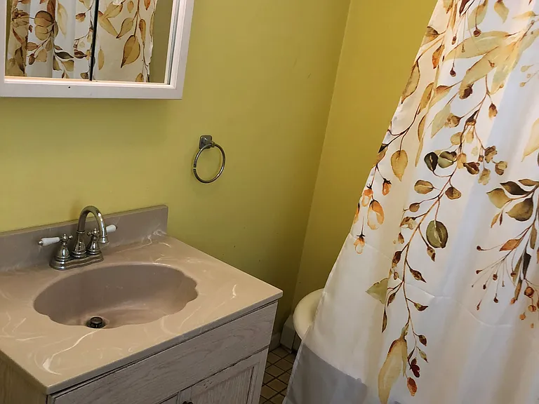 Third floor bathroom