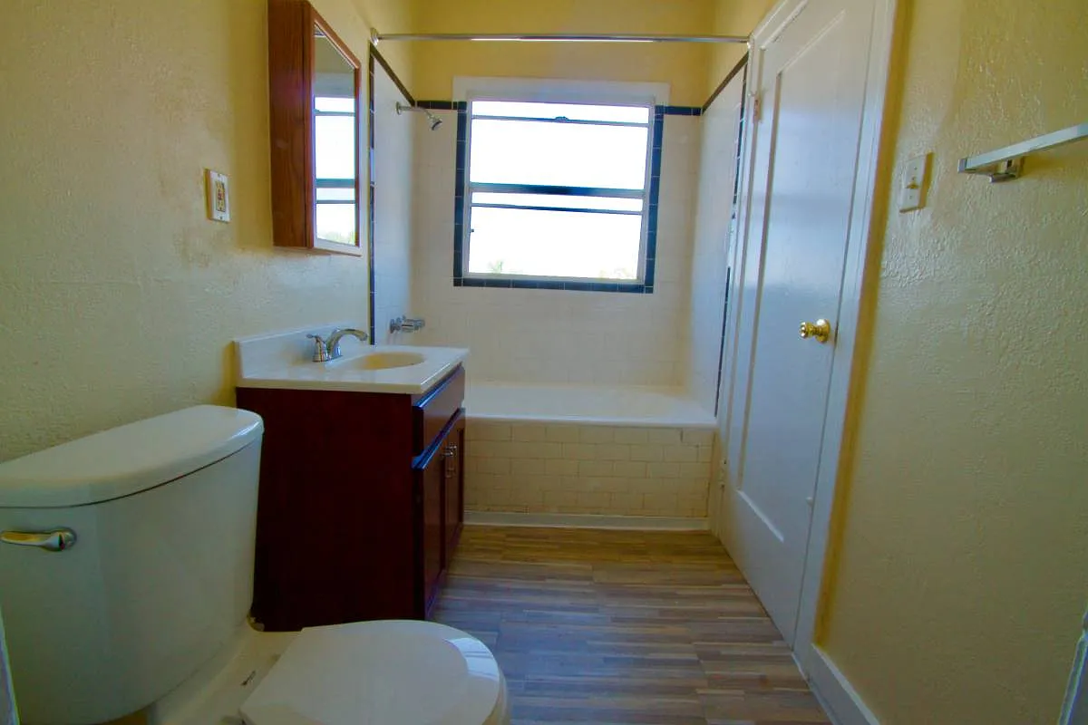 Fountain Apartments — Photo 4