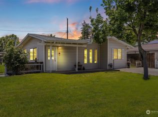 2103 Dover St, Richland, WA 99352