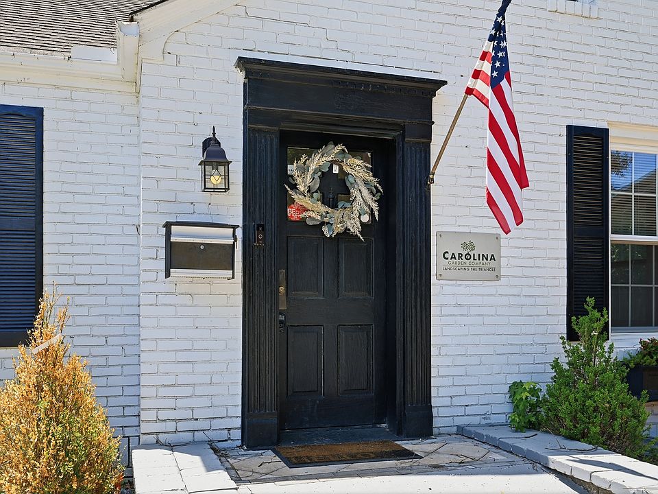 1st image of 2603 W Carver St