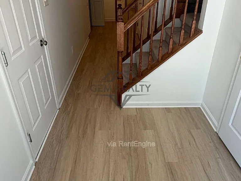 4710 Turnberry Dr — Photo 39