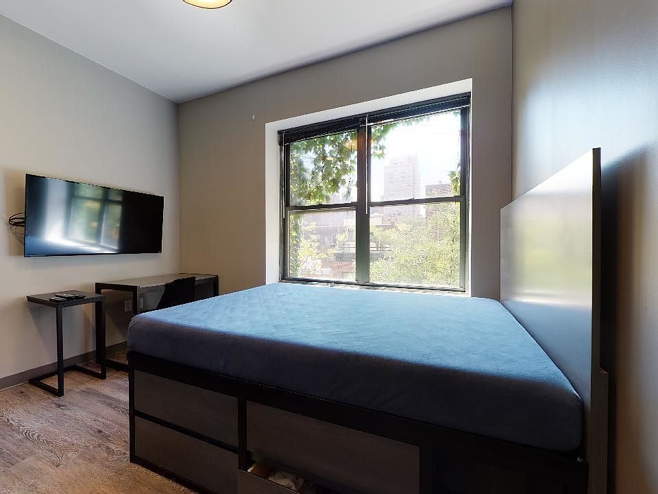 1st image of 15 E 11th St #7Q