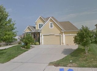 8200 NE 97th St, Kansas City, MO 64157