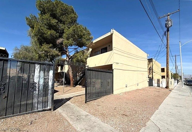1st image of 1309 N 23rd St APT 3
