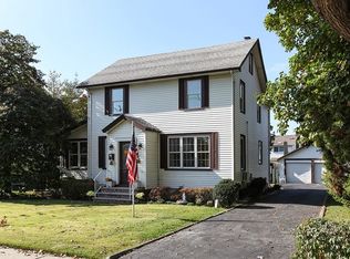 74 Sherman Ave, Rockville Centre, NY 11570