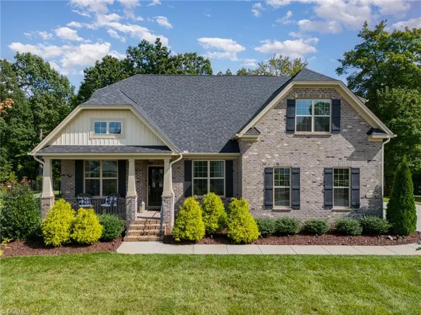 7612 Mary Ellen Ct, Greensboro, NC 27409