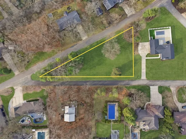 0 Evergreen Dr, New Buffalo, MI 49117