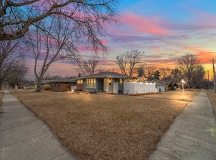 4201 Aurora Ave, Des Moines, IA 50310