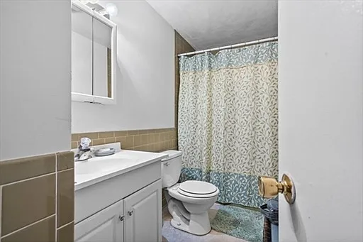 55 Greentree Ln #44 — Photo 5