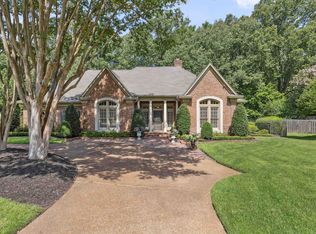 9598 Spring Hollow Cv E, Germantown, TN 38139